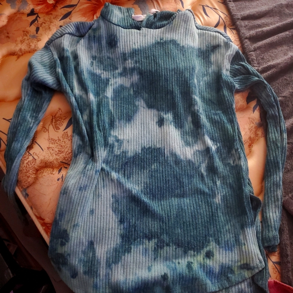 Tie Dye Sweatshirt, size M